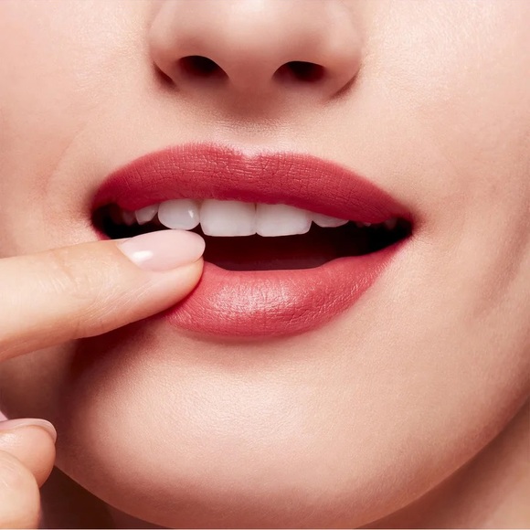 🎈DEAL 3 ITEMS- MAC BEAUTY BUNDLE AND EYESHADOW PALETTE NEW❗️ - Picture 8 of 12